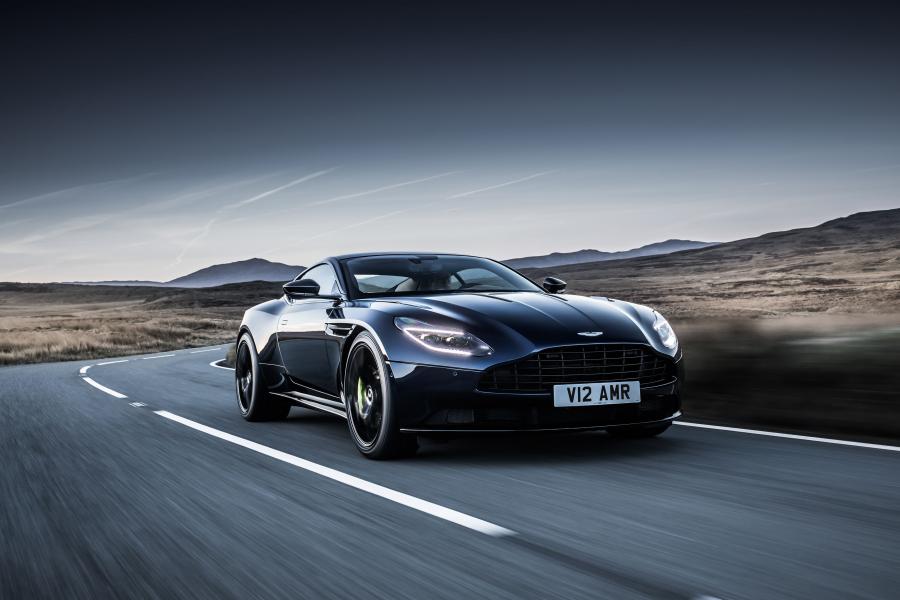  Aston Martin DB11 AMR 2018 года  (WW) (фото 1 из 43)